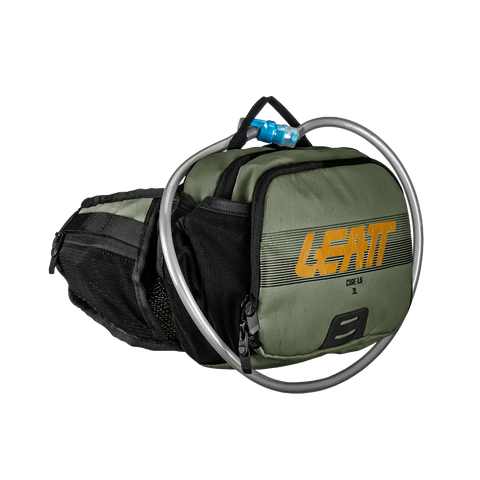 Stay refreshed on your rides with the LEATT Hydration Core 1.5. Compact and efficient, it's your perfect trail companion.
