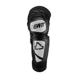 The LEATT Knee & Shin Guard EXT Junior ensures your young rider enjoys trail adventures with safety in mind. Comfortable, durable, and designed for junior riders, it's a must-have for budding off-road enthusiasts.