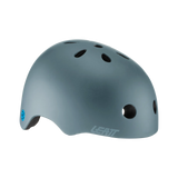 Embrace city cycling with confidence in the LEATT MTB Urban 1.0 V22 Helmet. Superior head protection for urban explorers.