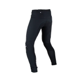 Conquer gravity with confidence in LEATT Pants MTB Gravity 4.0 Women. Designed with female riders in mind, these pants offer exceptional protection and style. The tailored fit ensures unrestricted movement while the robust construction keeps you safe on challenging descents.