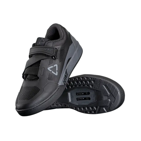 Master your bike with the LEATT Shoe 5.0 Clip. These shoes offer reliable clip-in performance, ensuring a smooth and powerful ride. Whether you're a seasoned rider or new to mountain biking, these shoes provide the support you need to excel on the trails.
