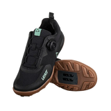 Unleash your biking potential with the LEATT Shoe 6.0 Clip Women. Crafted with female riders in mind, these shoes offer top-tier pedal control and comfort, allowing you to tackle the trails with style and confidence.