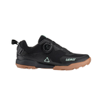 Unleash your biking potential with the LEATT Shoe 6.0 Clip Women. Crafted with female riders in mind, these shoes offer top-tier pedal control and comfort, allowing you to tackle the trails with style and confidence.