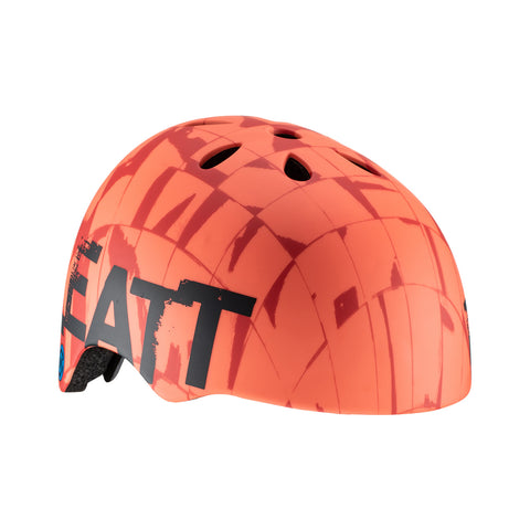 Keep your young rider safe in style with the LEATT MTB Urban 1.0 Junior V22 Helmet. Uncompromised protection for urban adventures.