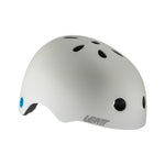 Embrace city cycling with confidence in the LEATT MTB Urban 1.0 V22 Helmet. Superior head protection for urban explorers.