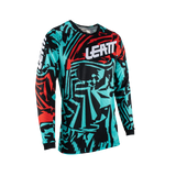 Gear up your little one for a safe ride with LEATT Ride Kit 3.5 Mini. Includes essential protective gear for young riders, ensuring their safety and confidence on the mountain trails.