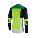 Dominate the downhill with LEATT Jersey MTB Gravity 3.0. Superior comfort for your adventures.