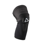 The LEATT Knee Guard AirFlex Hybrid offers a winning combination of protection and comfort. Ideal for riders seeking versatile gear that excels on diverse terrains.