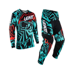 Gear up your little one for a safe ride with LEATT Ride Kit 3.5 Mini. Includes essential protective gear for young riders, ensuring their safety and confidence on the mountain trails.