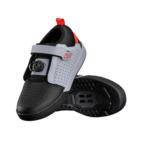 Elevate your riding experience with the LEATT Shoe 4.0 Clip Pro. Designed for peak performance, these shoes offer enhanced pedal control and efficiency. The clip-in system provides a secure connection to your bike, allowing you to focus on the trail ahead.