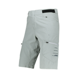 For young riders who demand the best, LEATT Shorts MTB AllMtn 2.0 Junior V22 deliver superior comfort and performance. These shorts are built to withstand the rigors of off-road adventures.
